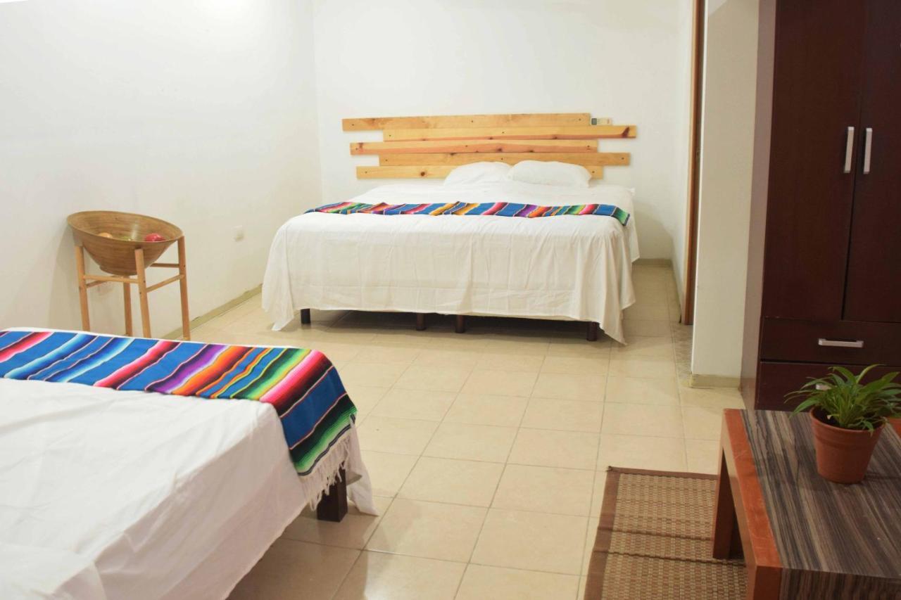 Hostal Casa Bohemia Mérida Exteriör bild