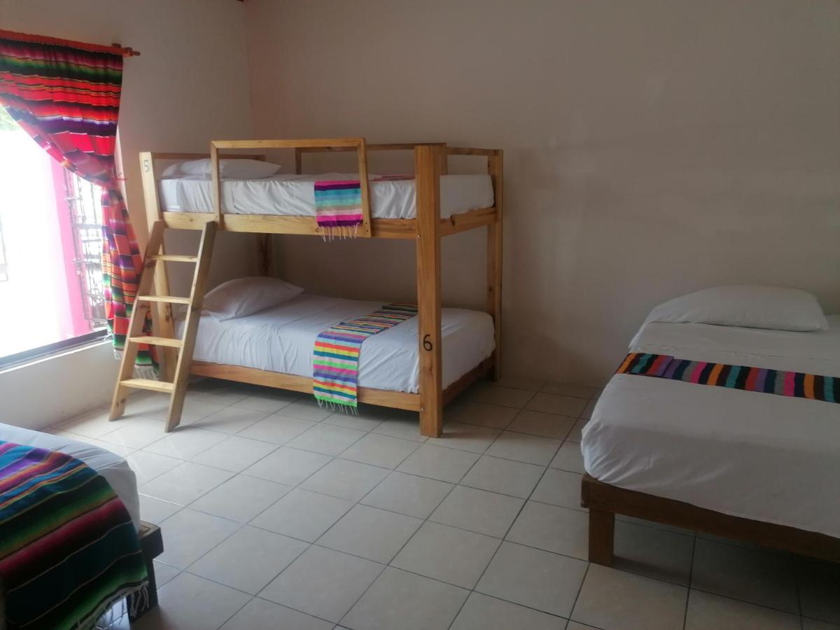 Hostal Casa Bohemia Mérida Exteriör bild