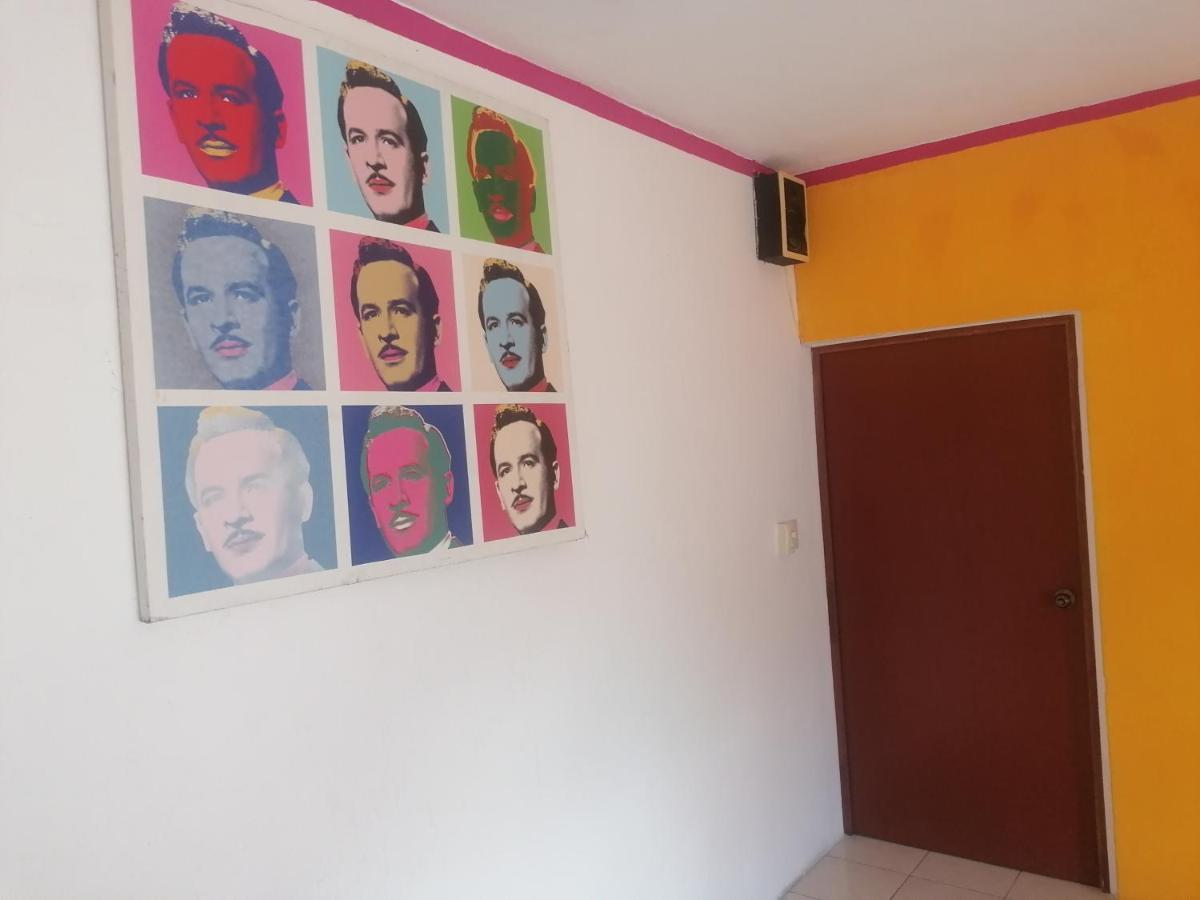 Hostal Casa Bohemia Mérida Exteriör bild
